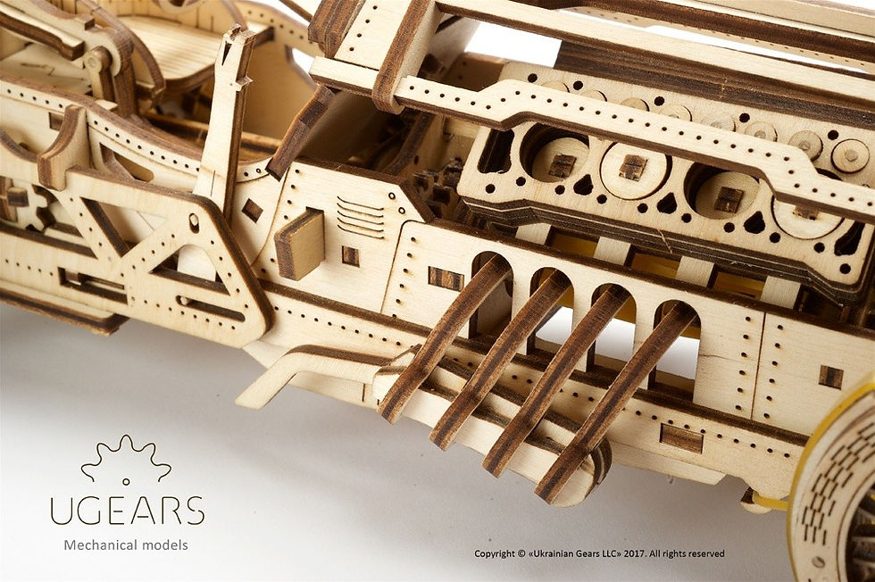 Kit en bois U-9 Grand Prix Car Ugears 70044 maquette a monter en bois en kit
