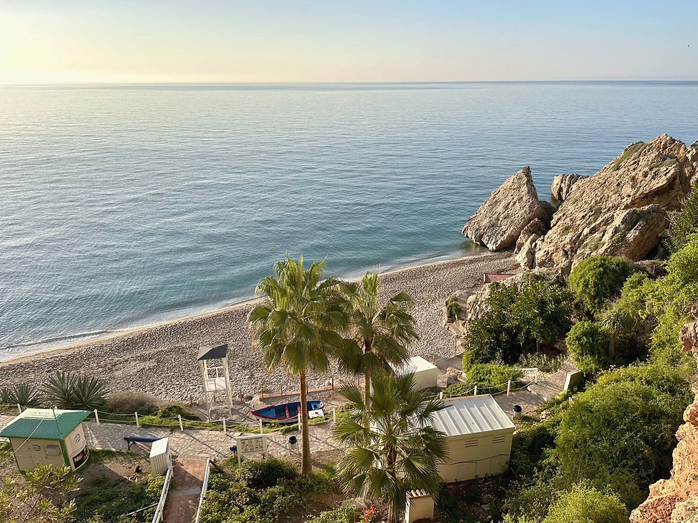 Vista espectacular a la playa en Nerja.