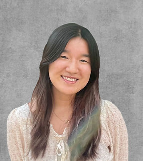 Stephanie Zhang headshot_edited_edited_e