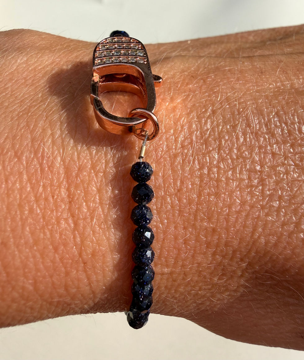 Thumbnail: Dark Blue Moonstone Garnet Sparkling Minimalist Bracelet