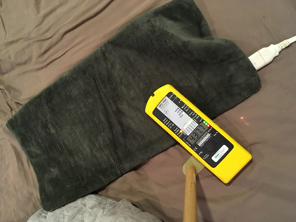 Testing EMF profile of electric blanket