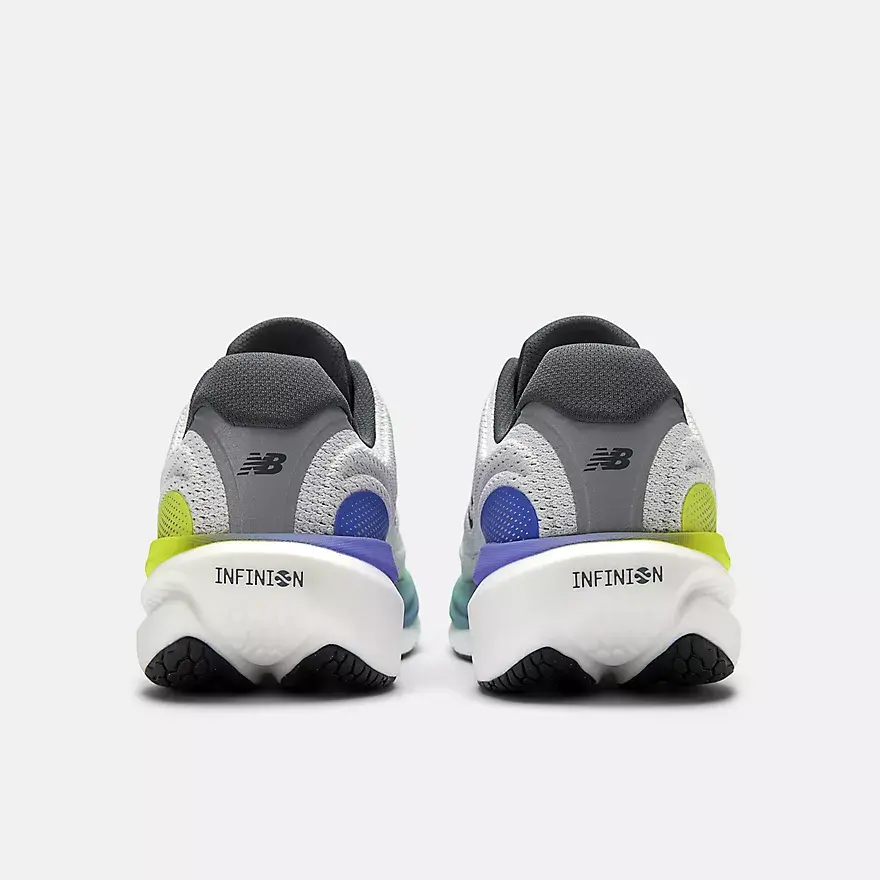 Thumbnail: Men's New Balance 1080 V15
