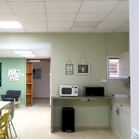 teachers room design_08