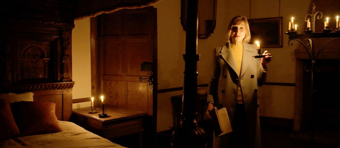 Anne%20Boleyn%20Bedroom_edited.jpg