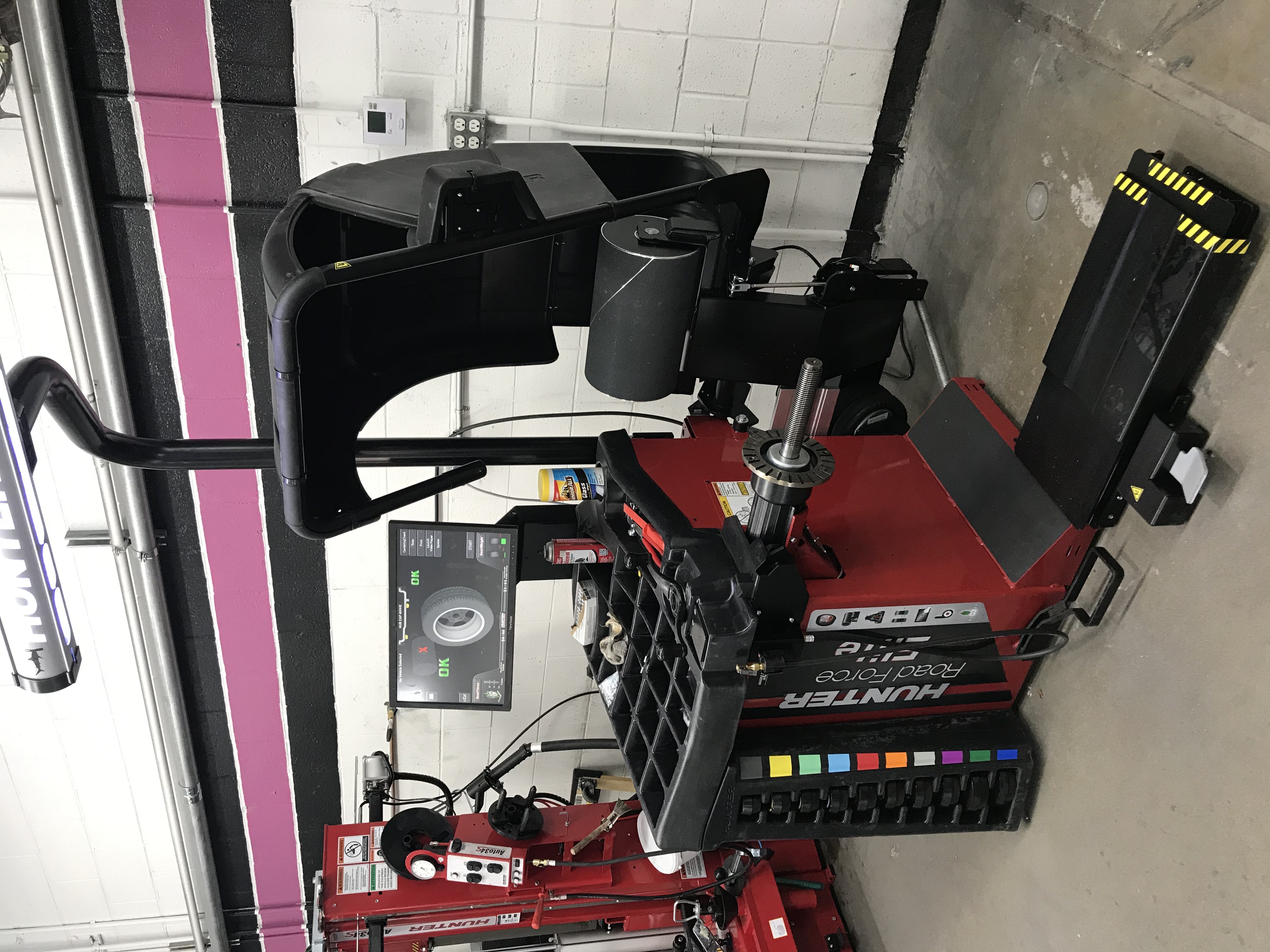 Hub Cap Annie and Wheel Boise, ID