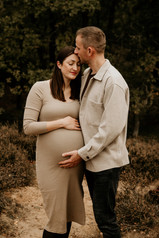 Babybauch Shooting in der Heide vor Hamburg Schwangerschaftsfotos