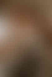 Paarfotos mit Beagle am schwarzen Strand von Teneriffa