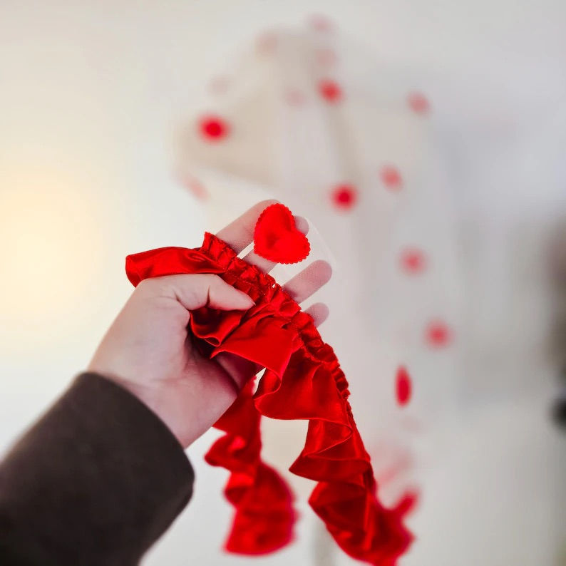 Thumbnail: Candy Heart Veil - Red - Elbow Length 30"