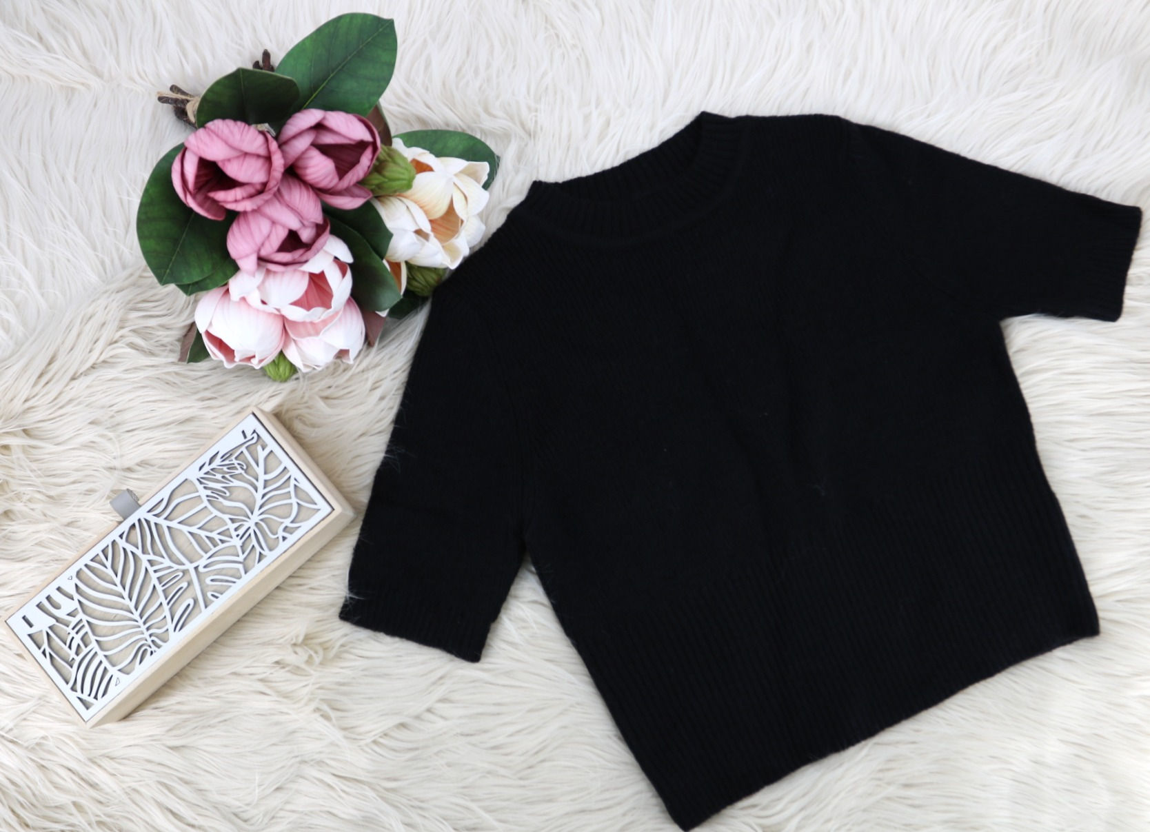 MAGLIONE GIROCOLLO A MANICA CORTA