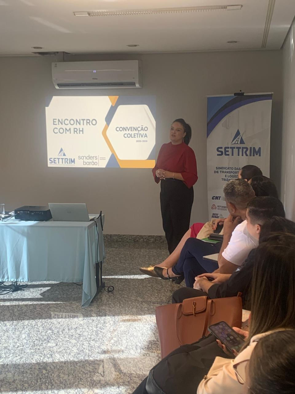 Encontro com RH reúne empresários do setor de transporte no Settrim