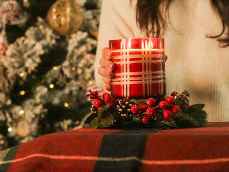 12 Days of Candle Gifting: A Melted Christmas Countdown