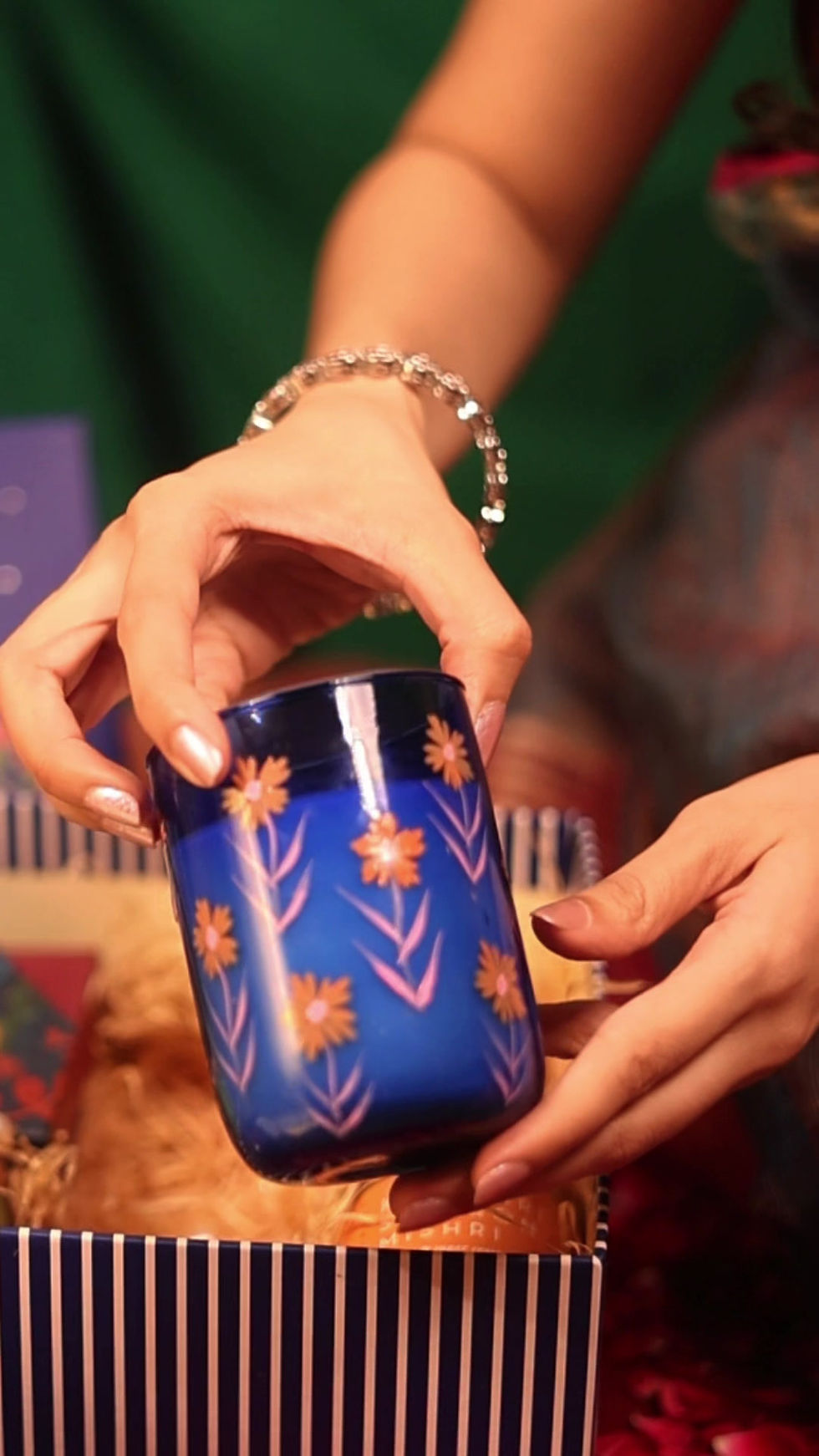 Thumbnail: Forest Festive Gift Box