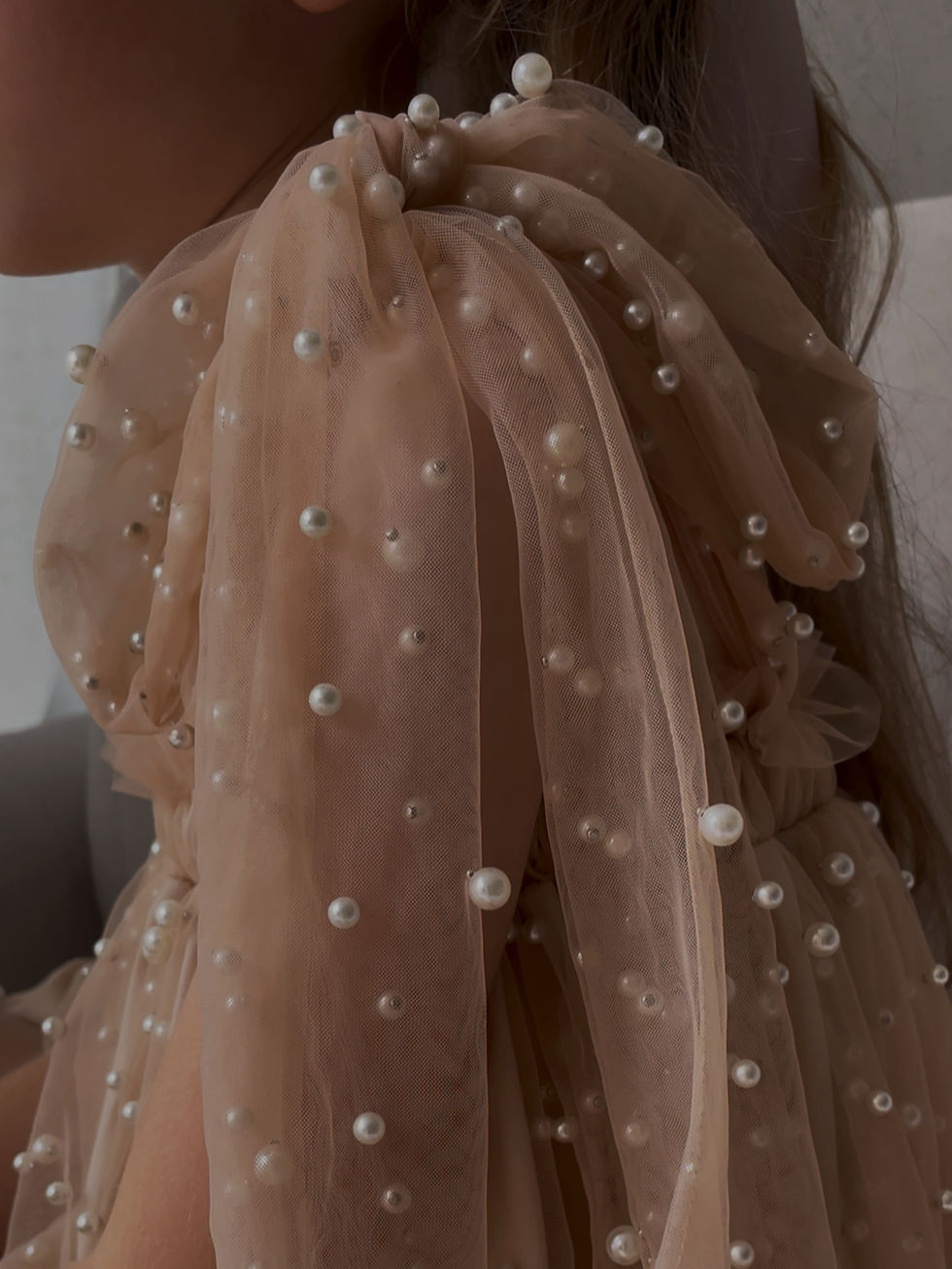 Miniaturbild: Pearl Nude Dress | Sukienka dla dziewczynki na wesele