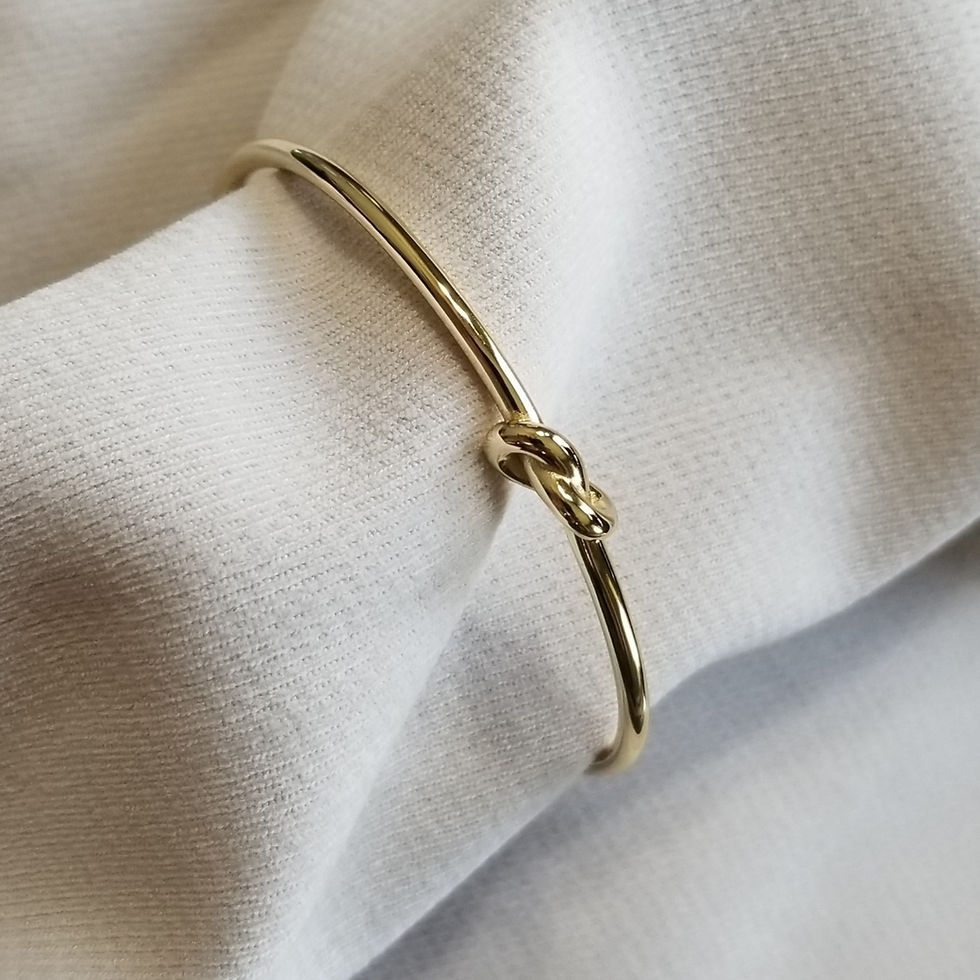 Миниатюра: Knot Shape Silver Bangle