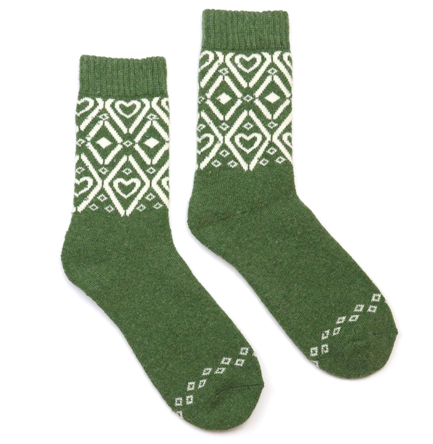 Delara green scandi diamond heart ankle socks
