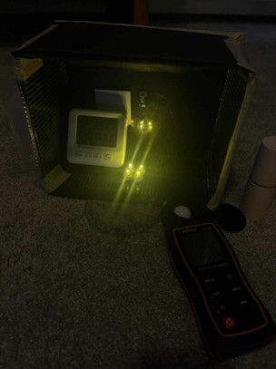 Warm light (3000K)