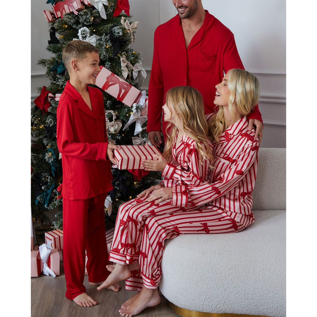 Combhasaki Family Matching 2Pcs Christmas Pajamas Set Lapel Neck Button Long Sle