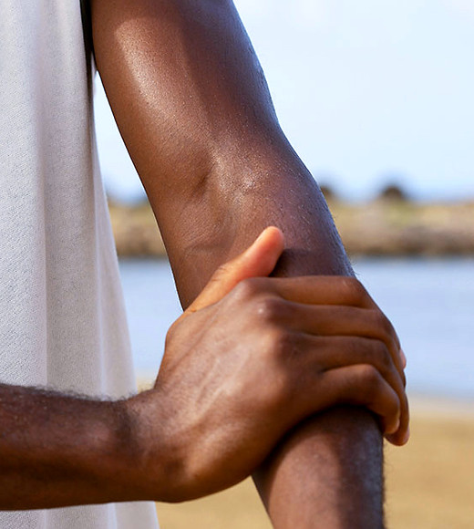 Tennis elbow pain osteo