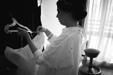 Hochzeit in Dresden - Getting Ready des Braut im Lebendigen Haus