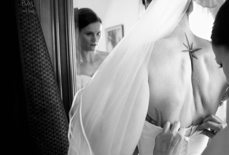 Hochzeit Schloss Colditz I Mandy Hellinger Fine Art Fotografie - getting ready Braut / Hochzeitsvorbereitungen
