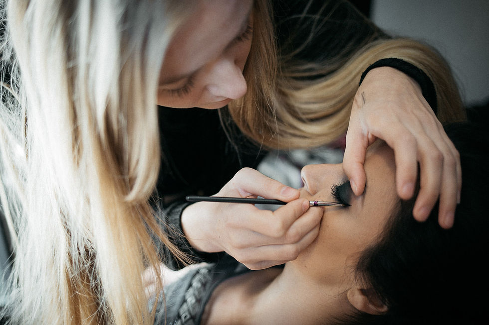 Hochzeit in Dresden - Getting Ready im Lebendigen Haus