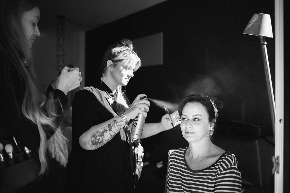 Hochzeit in Dresden - Getting Ready der Braut im Lebendigen Haus
