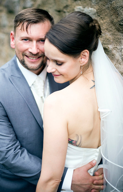 Hochzeit Schloss Colditz I Mandy Hellinger Fine Art Fotografie - Brautpaarshooting - Braut - Brautpaar - Hochzeitsfotografie