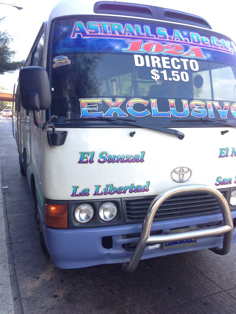 Bus 102A San Salvador