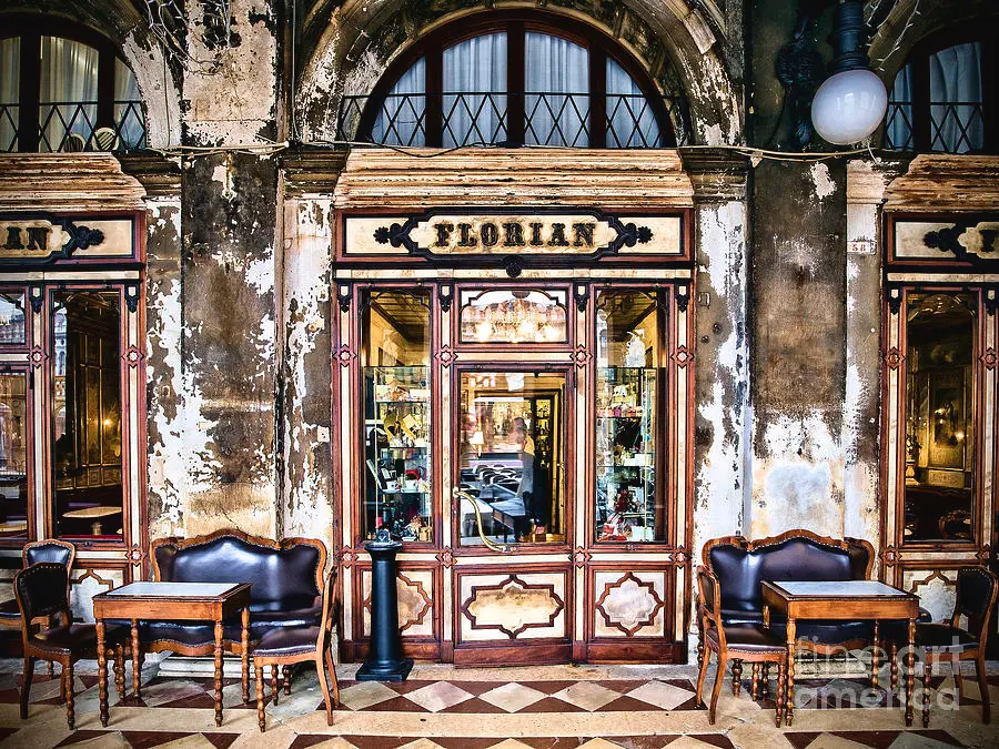 cafe florian venice italy.webp