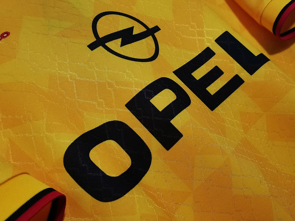 Küçük resim: AC Milan 94/95 Alternatif Forması