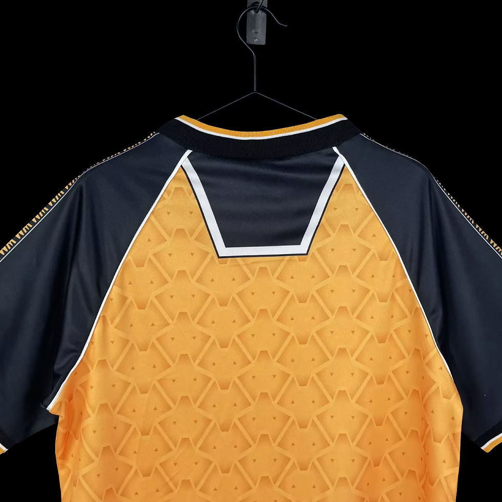 Küçük resim: Wolverhampton Wanderers 96/98 İç Saha Forması