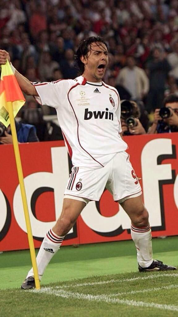 Küçük resim: AC Milan 2007 Şampiyonlar Ligi Final Forması - Hemen Kargo