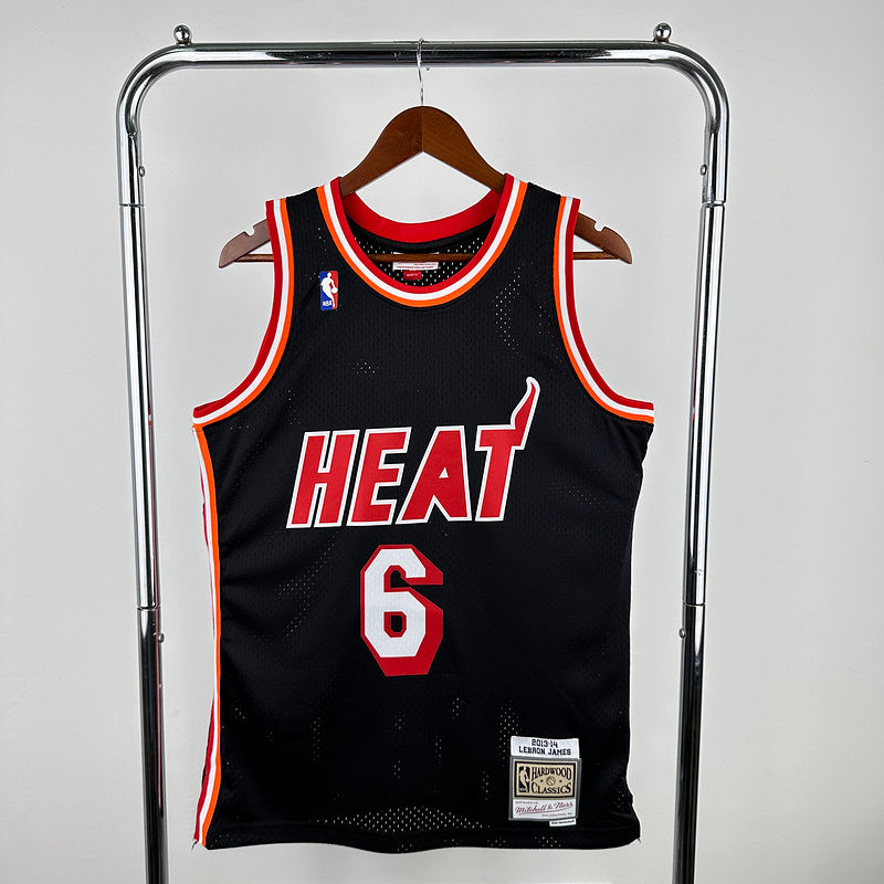 Küçük resim: Miami Heat 13/14 Hardwood Classics Forması