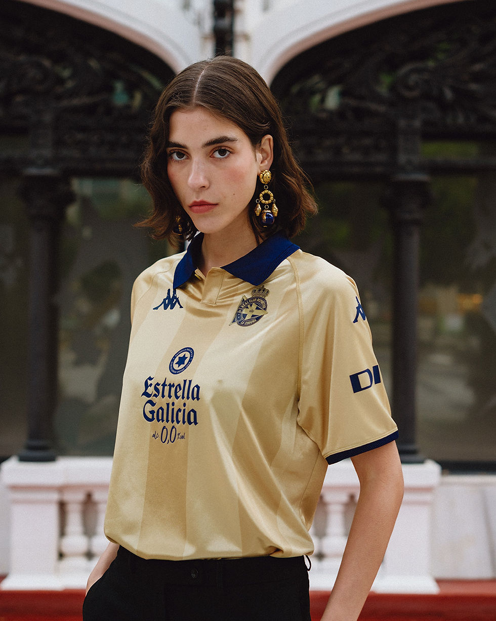 Küçük resim: Deportivo La Coruna 24/25 La Liga Şampiyonluğu 25. Yıl Özel Forması