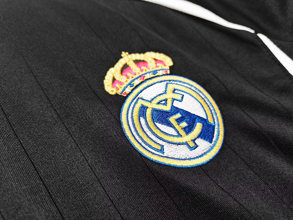 Küçük resim: Real Madrid 06/07 Deplasman Forması