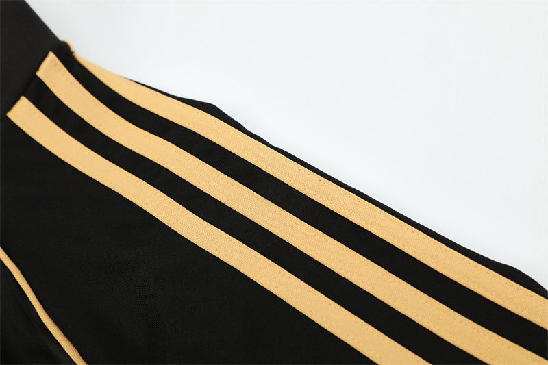 Küçük resim: Real Madrid 11/12 Sweatshirt