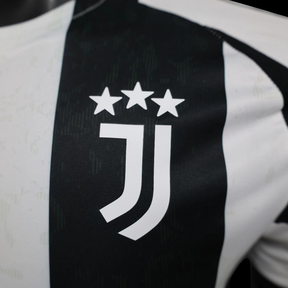 Küçük resim: Juventus 24/25 Kenan Yıldız İç Saha Forması - Hemen Kargo Player Version