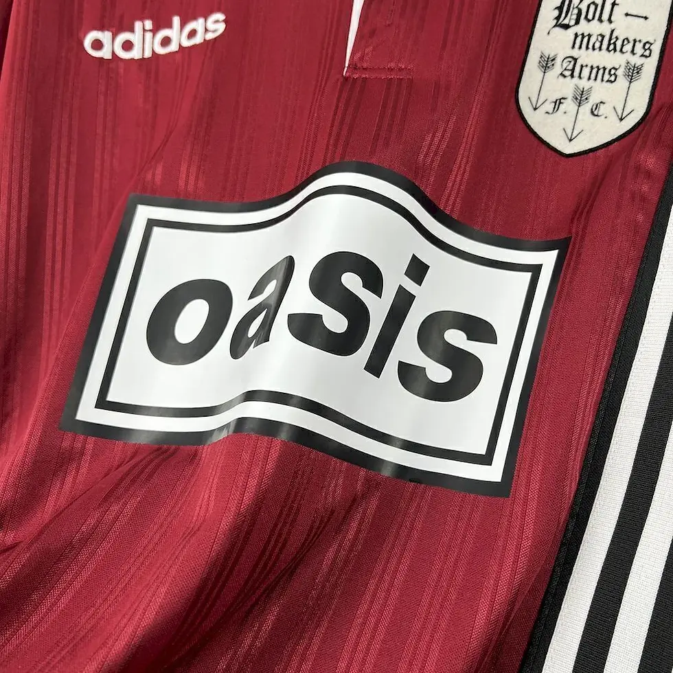 Küçük resim: Oasis Bolt Makers Arms Bordo Forması