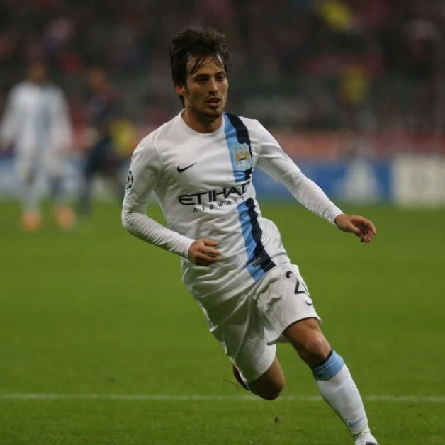 Küçük resim: Manchester City 13/14 Alternatif Forması