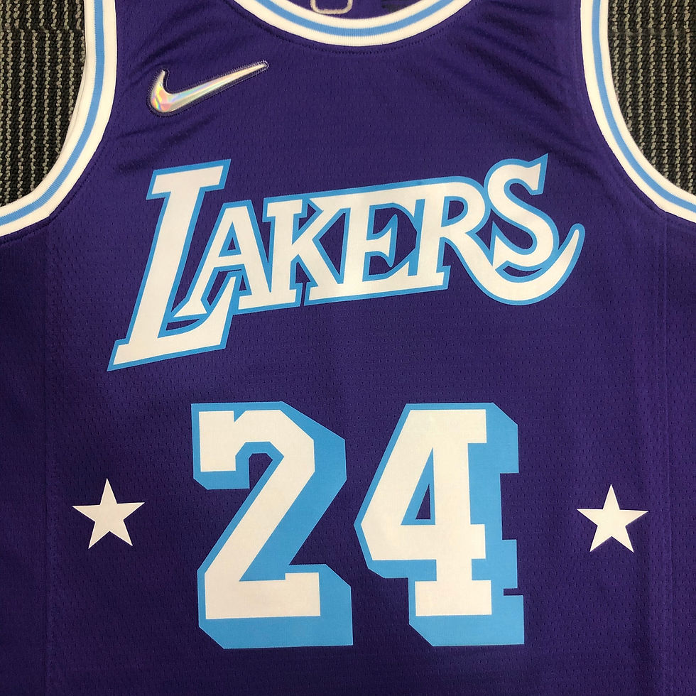 Küçük resim: Los Angeles Lakers NBA 75. Yıl Diamond City Edition Forması