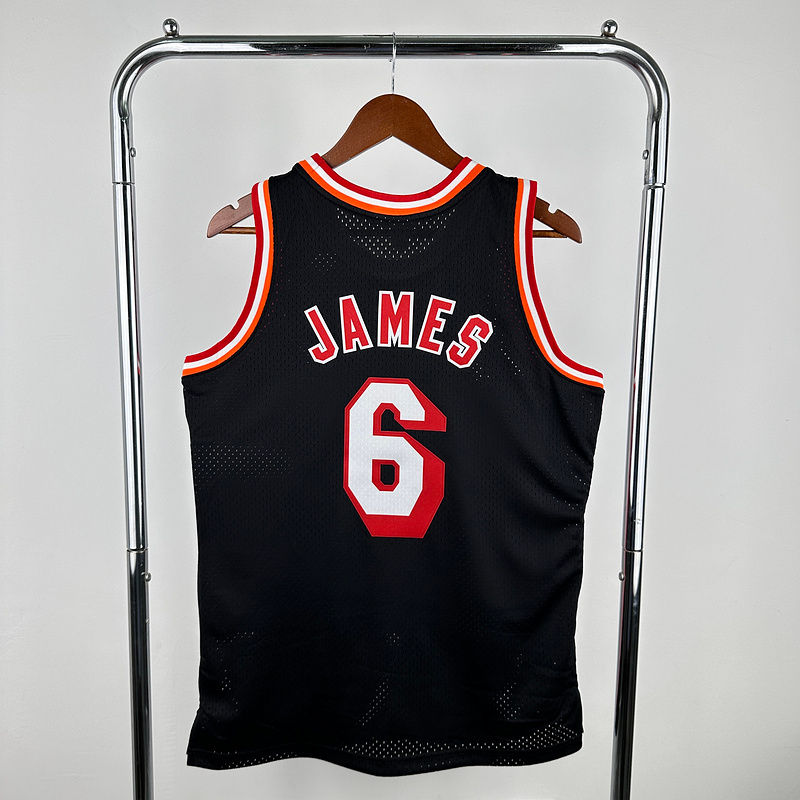 Küçük resim: Miami Heat 13/14 Hardwood Classics Forması