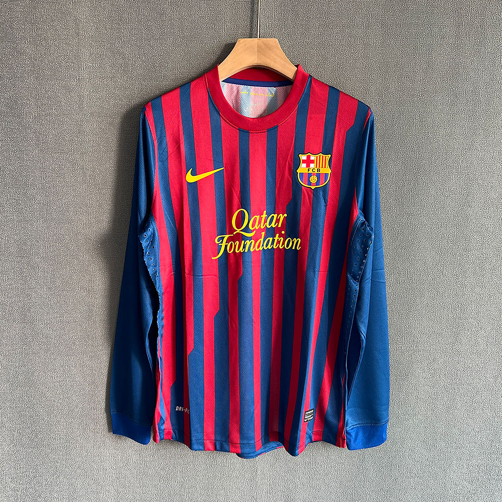 Küçük resim: Barcelona 11/12 İç Saha Forması