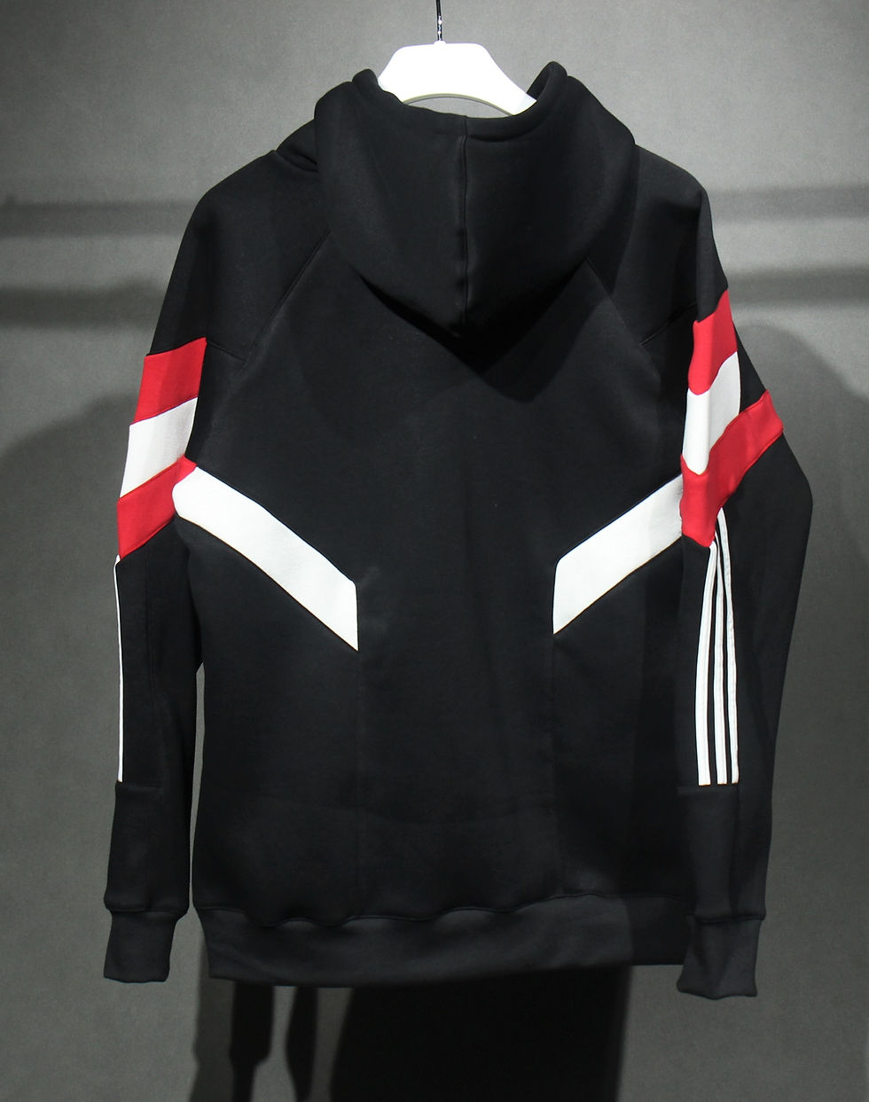Küçük resim: Manchester United 24/25 Hoodie - Hemen Kargo