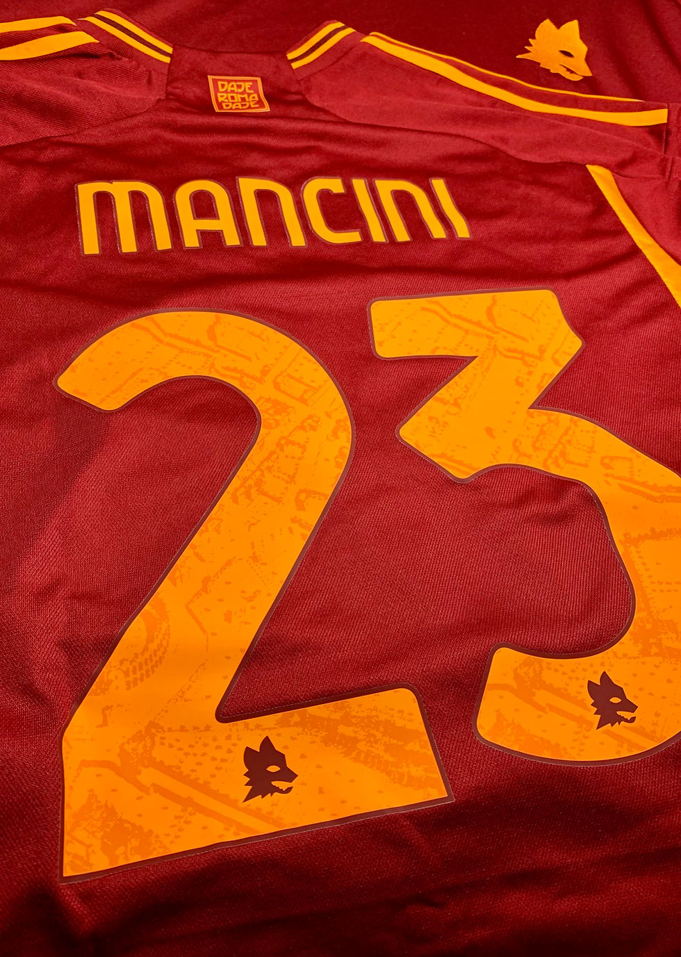 Küçük resim: Roma 23/24 İç Saha Forması