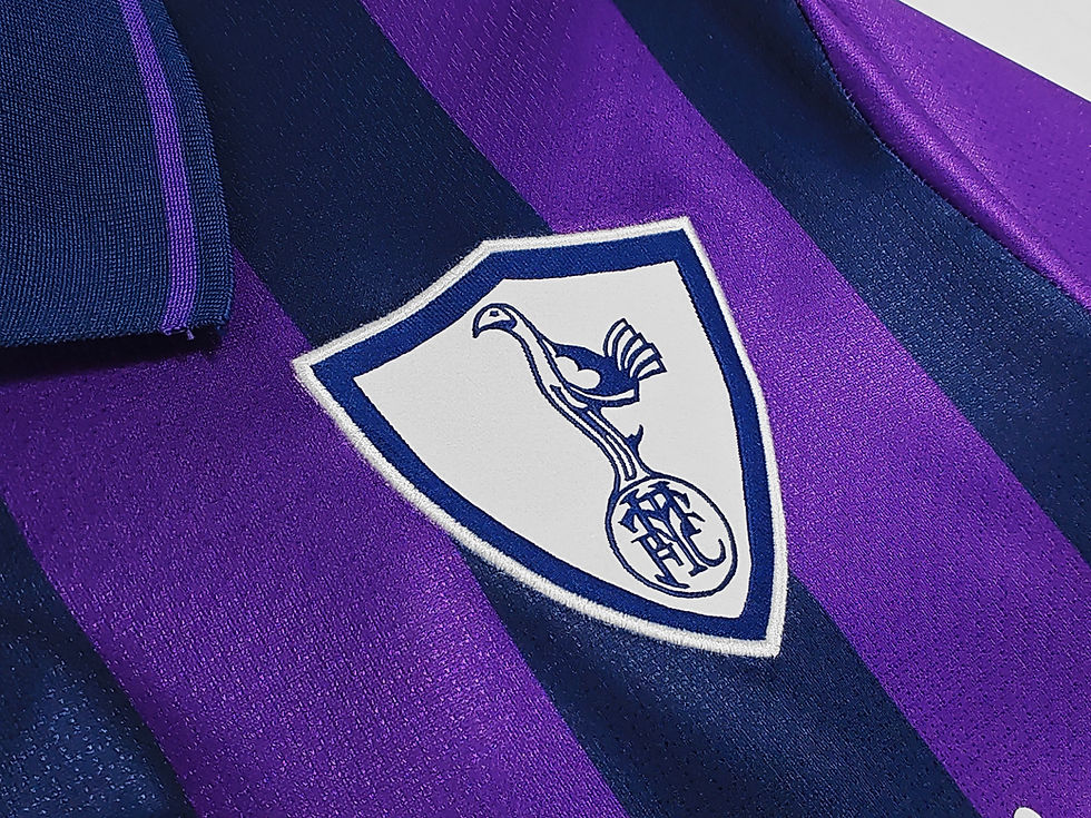 Küçük resim: Tottenham 95/97 Deplasman Forması