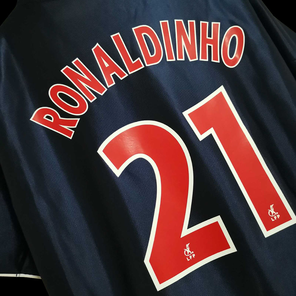 Küçük resim: PSG 01/02 Ronaldinho İç Saha Forması - Hemen Kargo