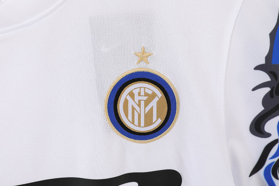 Küçük resim: Inter 10/11 Deplasman Forması