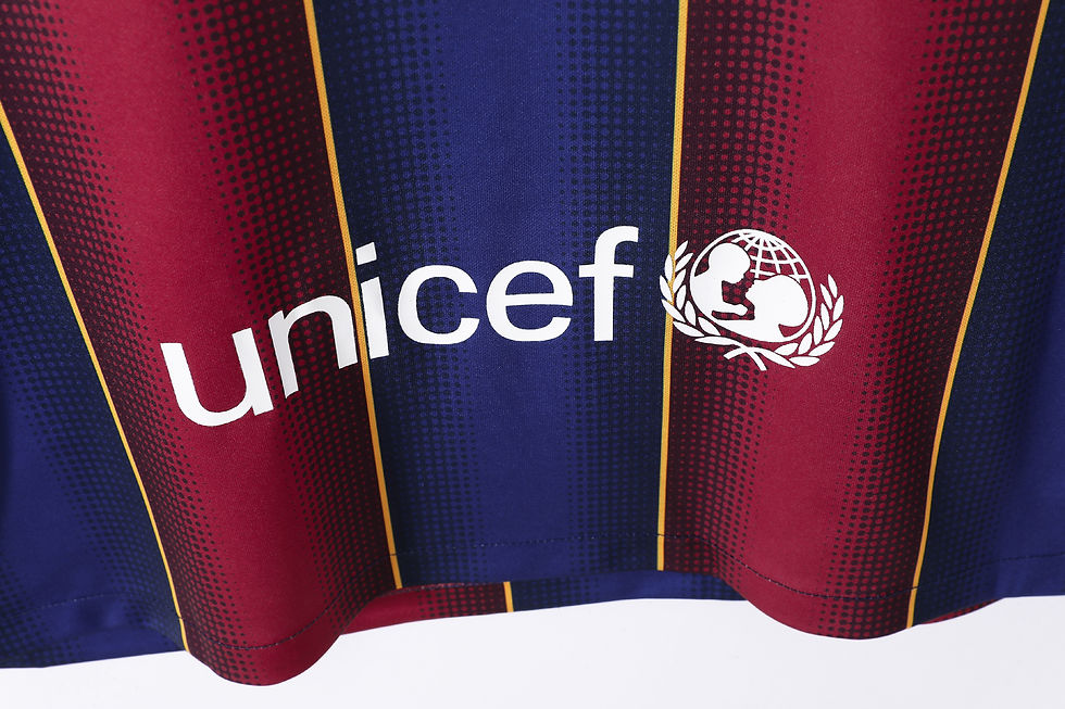 Küçük resim: Barcelona 20/21 İç Saha Forması