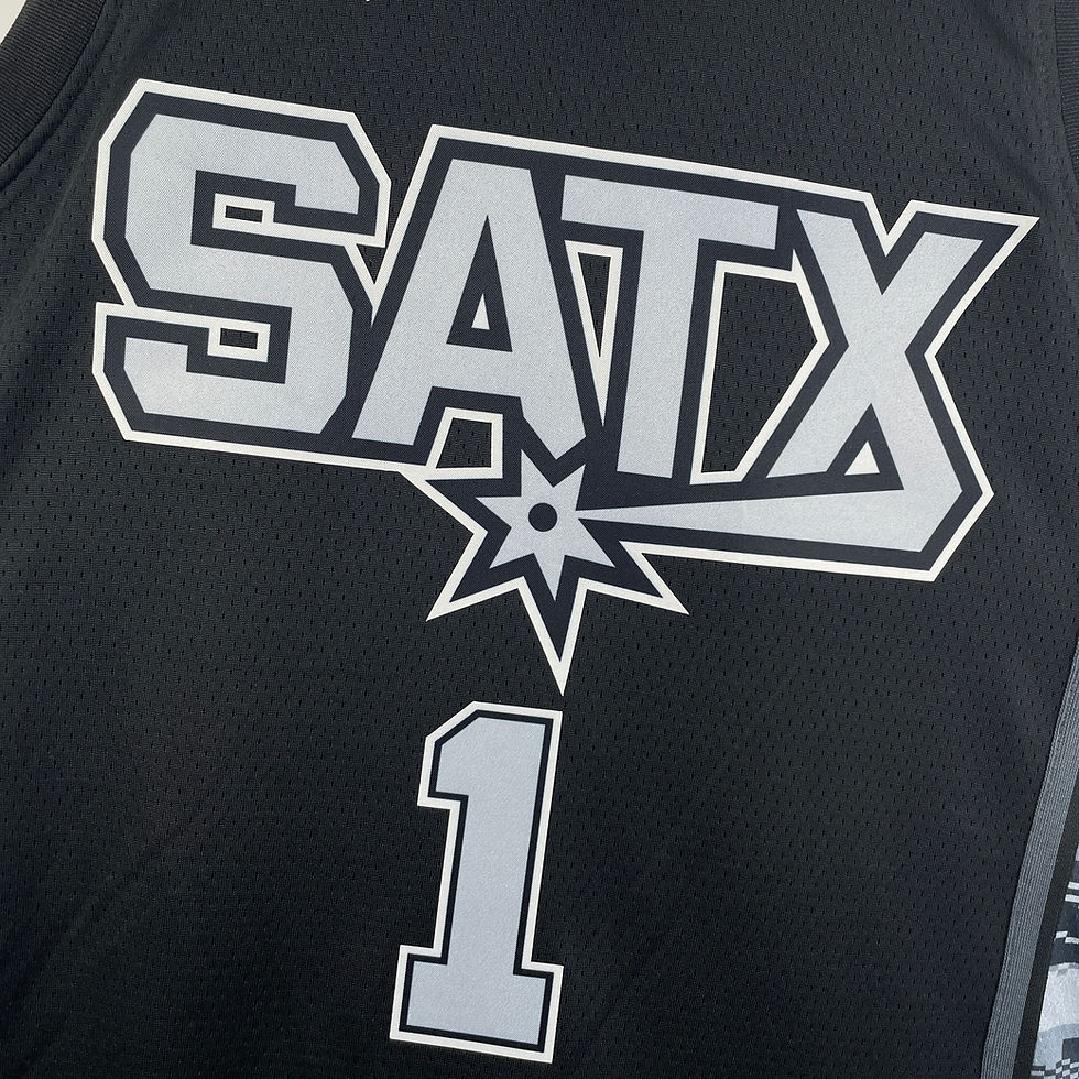 Küçük resim: San Antonio Spurs 24/25 Statement Edition Forması