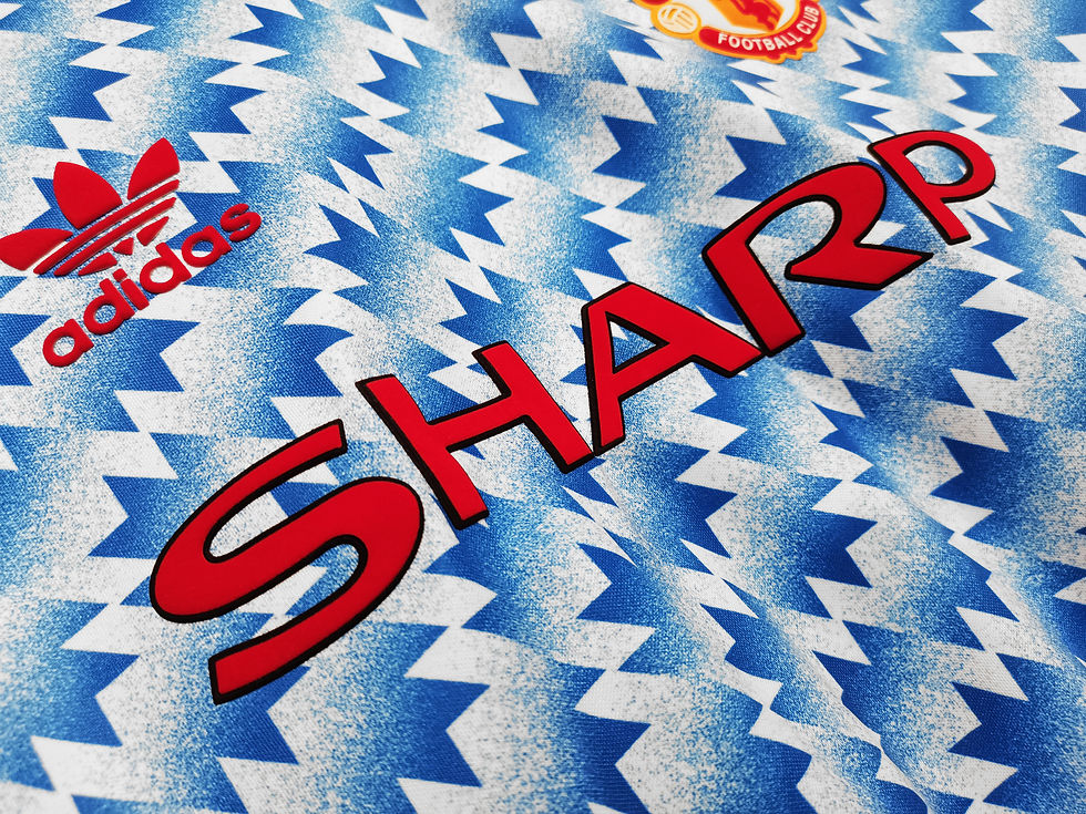 Küçük resim: Manchester United 90/92 Uzun Kollu Deplasman Forması